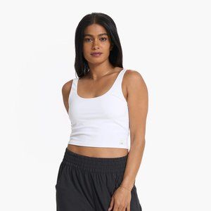 NWT Vuori Daily Crop White Size S